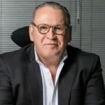 Justiça suspende fiança de R$ 25 milhões de dono da Ultrafarma em investigação de fraude